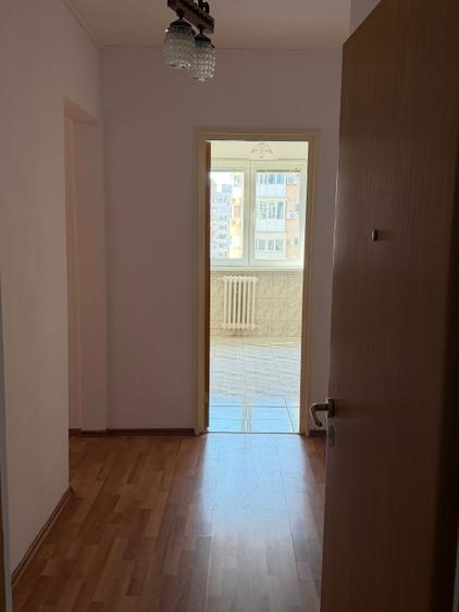 Metrou 1 Decembrie 1918 - 5