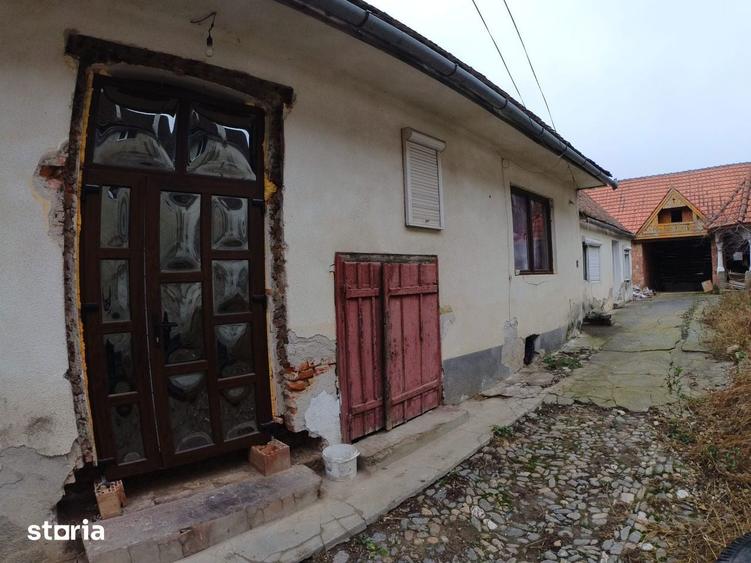 Se vinde casa 400 mp in Apoldu de Sus, Sibiu doua corpuri + gradina - 4