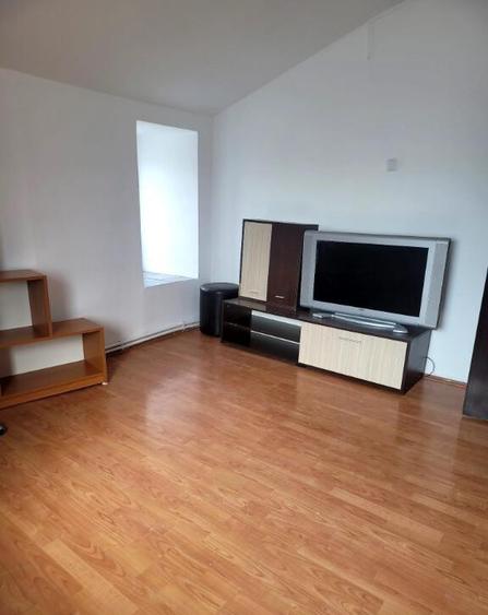 Imobil, P+E, Centru - 8