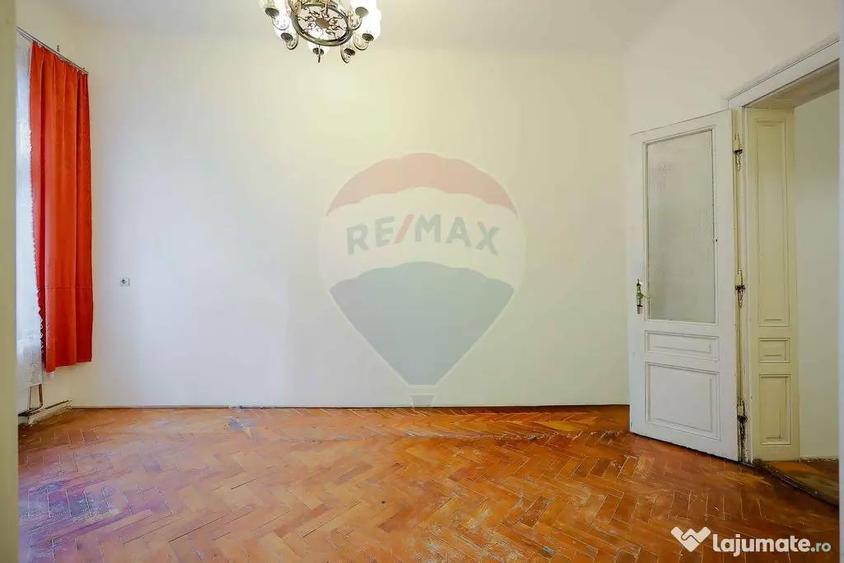 Apartament cu 2 camere de vanzare, cladire istorica, u... - 18
