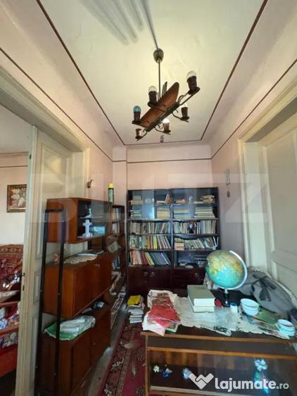 Casa de vanzare pentru renovare sau demolare zona pre - 6