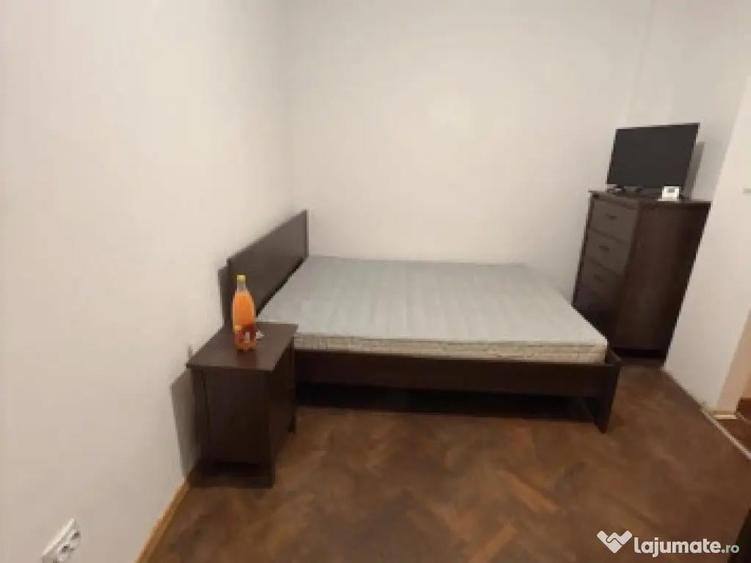 Unirii etaj 5 decomandat - 4