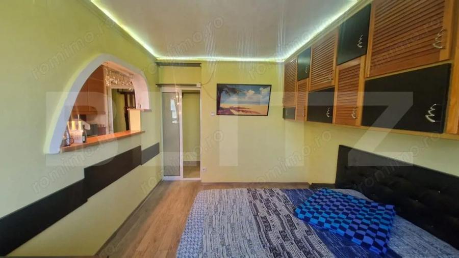 Garsoniera mobilata, etaj intermediar, parcare, beci luminoasa - 12