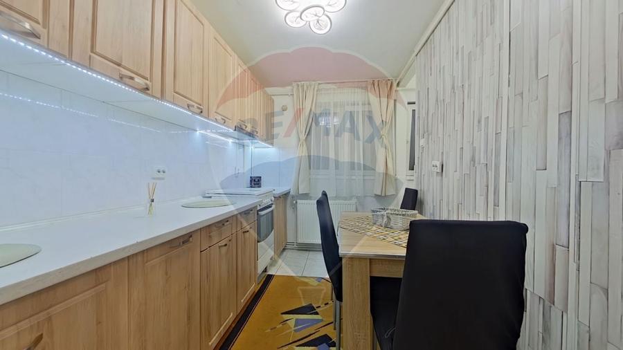 Apartament cu 2 camere pe strada Traian COMISION 0% - 3