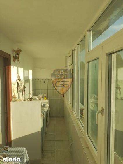 2 Camere, Tomis Nord, Ciresica, decomandat, 33 mp, balcon, etaj 4/4, i - 1