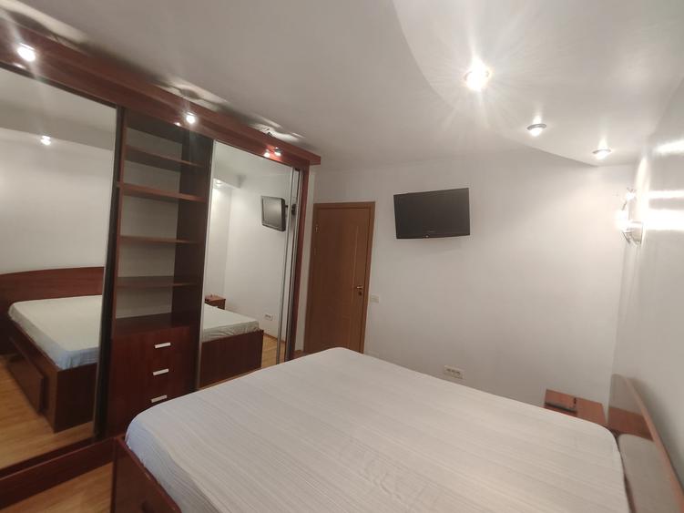 City Mall - apartament 2 camere + loc de parcare - termen lung - 6