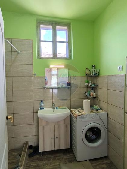 Casa cu potential in zona semicentrala din Medias, Strada Avram Iancu - 15