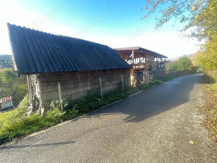 vand casa in varf de munte - 2