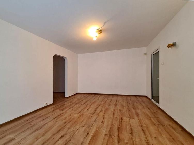 Apartament cu 2 camere,  zona Garii - 4