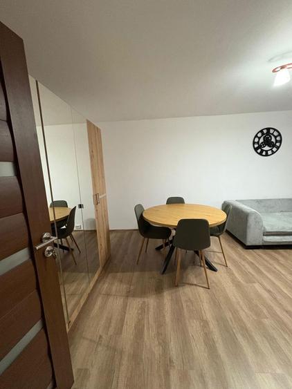 Inchiriez apartament - 1