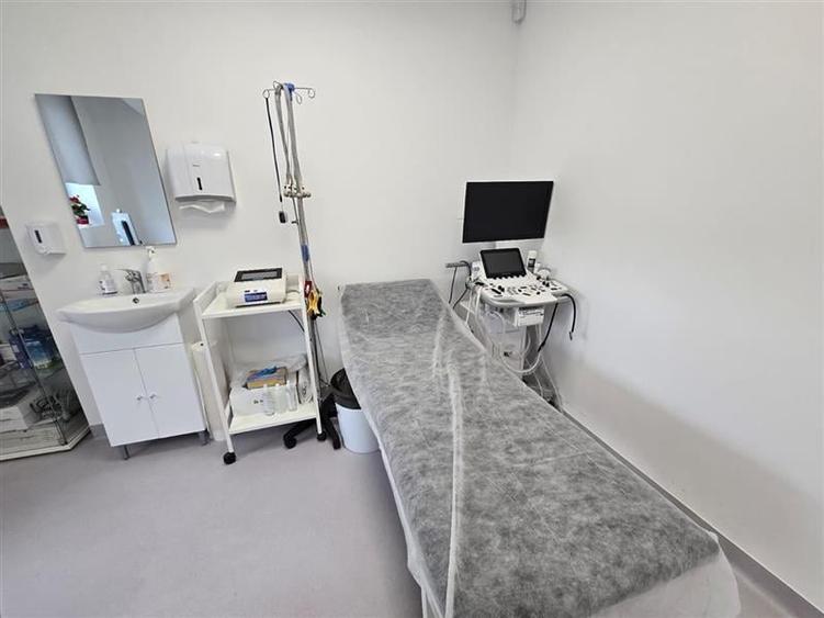 SPATIU PENTRU CABINET MEDICAL INCEPAND CU 500 EURO - 15