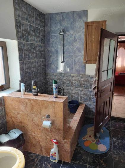 Casa de vanzare mobilat si cu bonuri, annexa, garaj, - 5