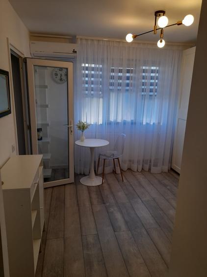 Garsoniera, moderna, intre metrou Gorjului si Pacii, str Apusului - 20