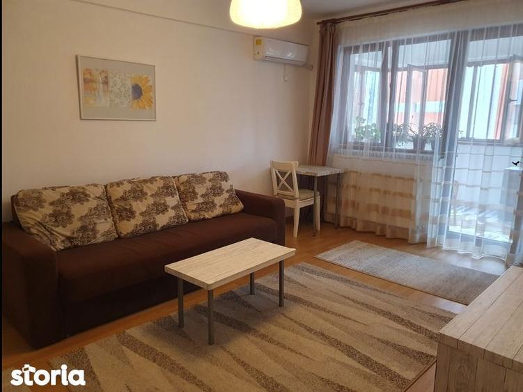 Inchiriez apartament mobilat 2 camere metrou - 1