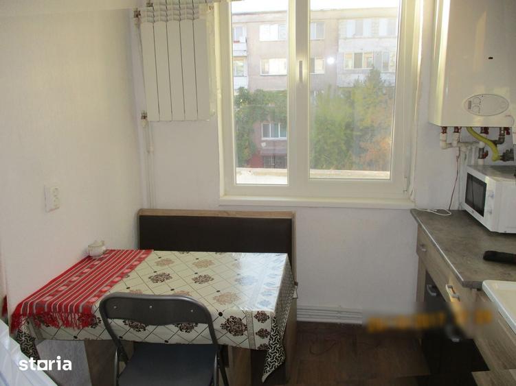 Apartament central etajul doi, renovat, stare buna, Hunedoara. - 4