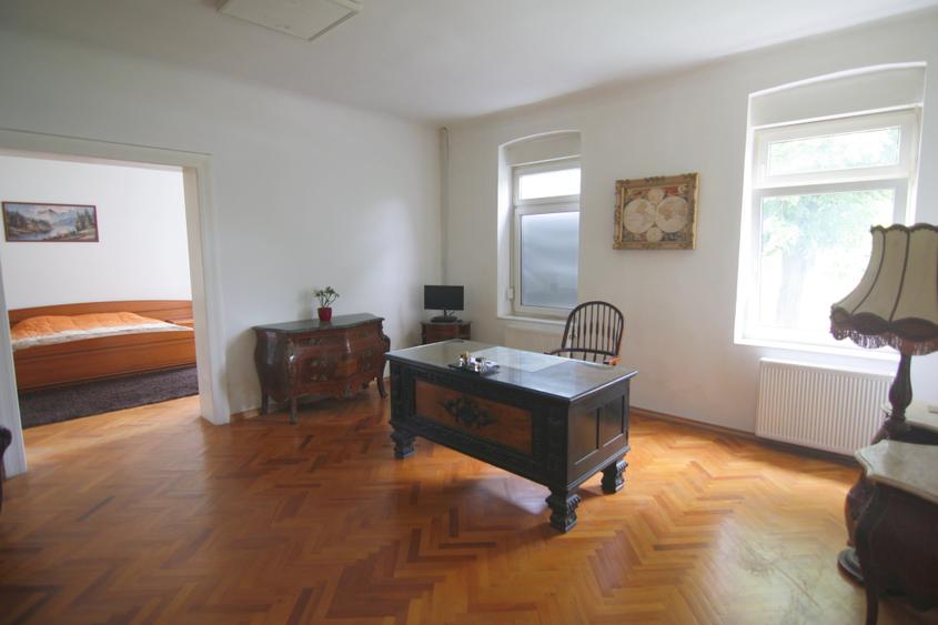 Proprietate renovata, ideala Apart-Hotel, Clinica, Birouri, curte generoasa. - 12