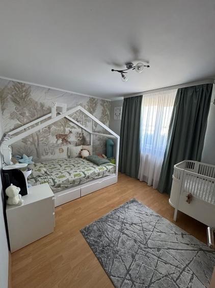 Apartament PENTHOUSE cu scara interioara  4 camere - 10