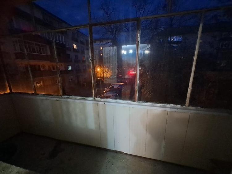 De vânzare apartament cu 3 camere în zona Torontalului-Bucovinei - 7