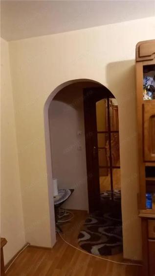 Apartament 2 camere semidecomandate,zona Cora - 5