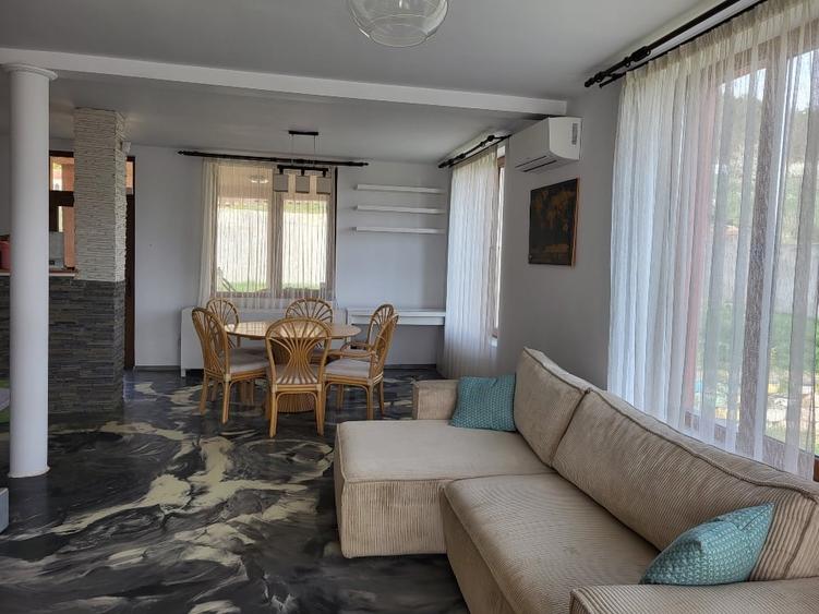 Casă individuală de 210 mp, teren 828 mp in Câmpenești - 5