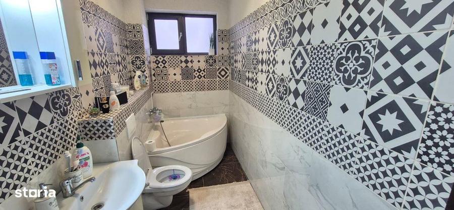 3 camere Zona Centrala Teatru. - 1