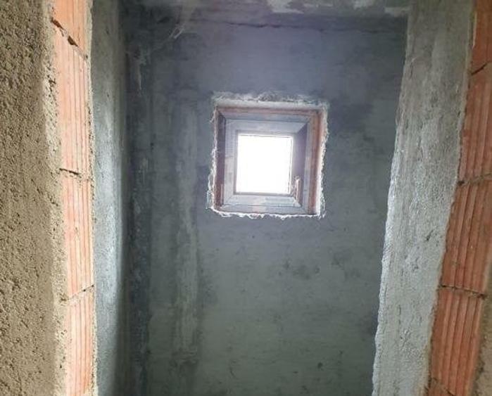 Casă individuală, P+M, la gri, în loc Ivanda, la 30 km de Timișoara, comision 0% - 11