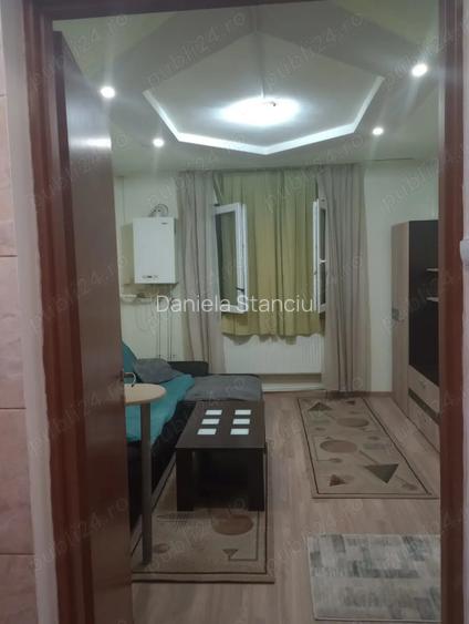 Garsoniera de inchiriat zona Stefan cel Mare Garsoniera de inchiriat zona Stefan cel Mare