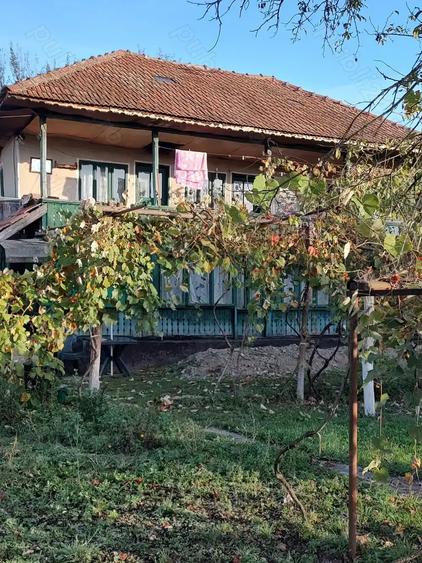 Vand Casa in Comuna Bala - 2