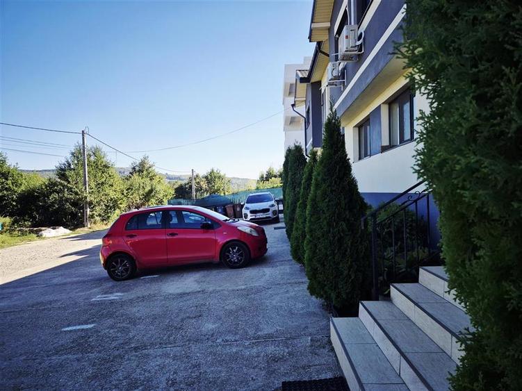 Apartament cu 2 camere decomandat în Bucium