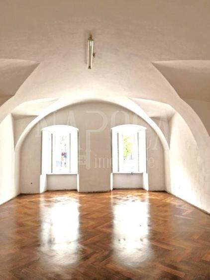 Apartament o camera de vanzare in Centru, Cluj Napoca - 1