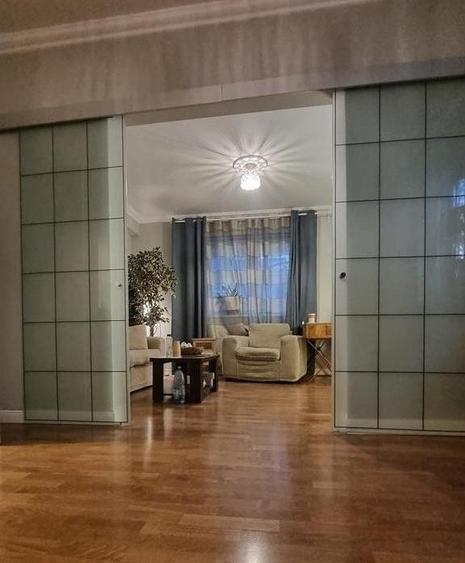 Farmec interbelic în inima Bucurestiului, Dorobanti- Capitale - 2