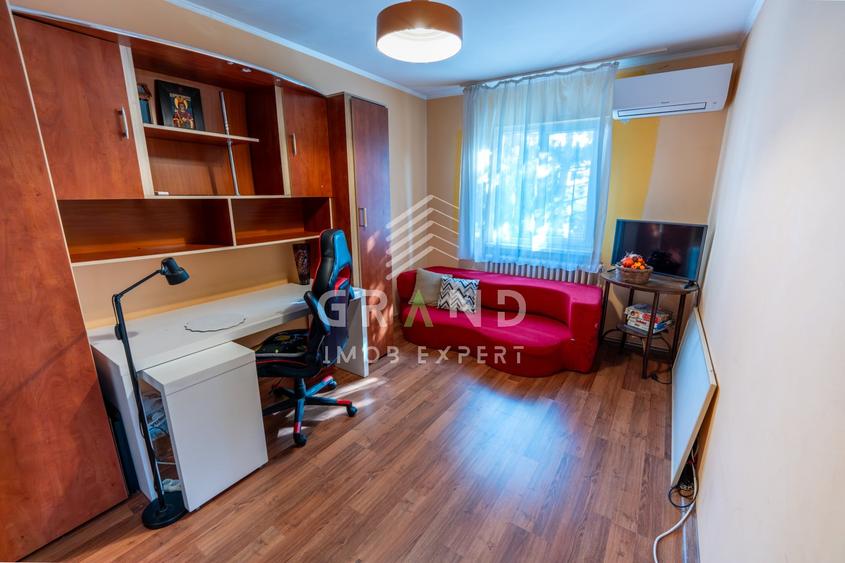 Apartament cu 3 camere semidecomandat, mobilat în Mănăștur