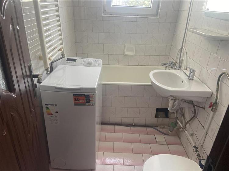Apartament cu 2 camere decomandat, mobilat în Sud