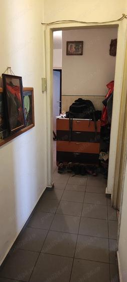 Vand sau schimb (cu garsoniera + dif)apartament 3 camere Brasov(Noua) vis a vis de market Penny Noua - 3