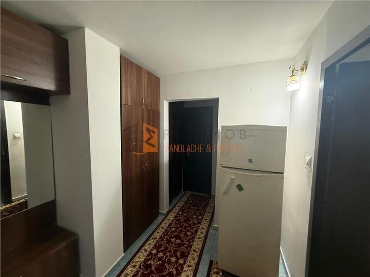 Apartament 2 camere cf 1  decomandat zona Brosteni - 3