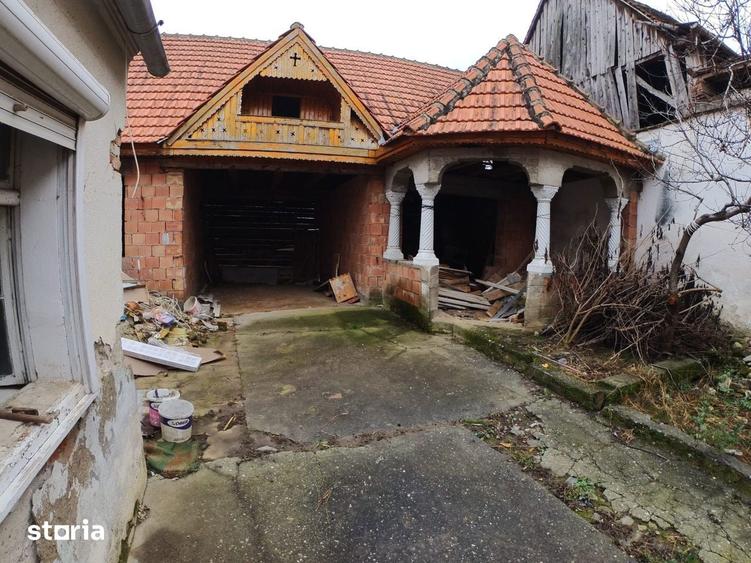 Se vinde casa 400 mp in Apoldu de Sus, Sibiu doua corpuri + gradina - 7