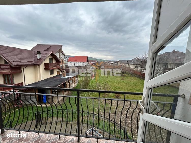 Casă cu 6 camere cu Teren 2760 Mp în Central