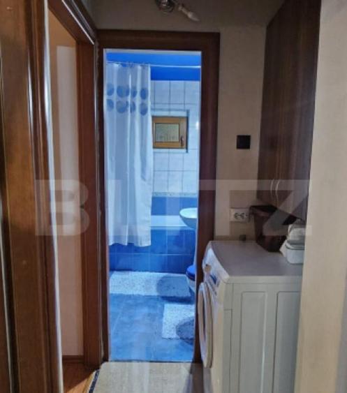 Apartament 3 camere Decomandat 70 mp Zona centrala De - 4