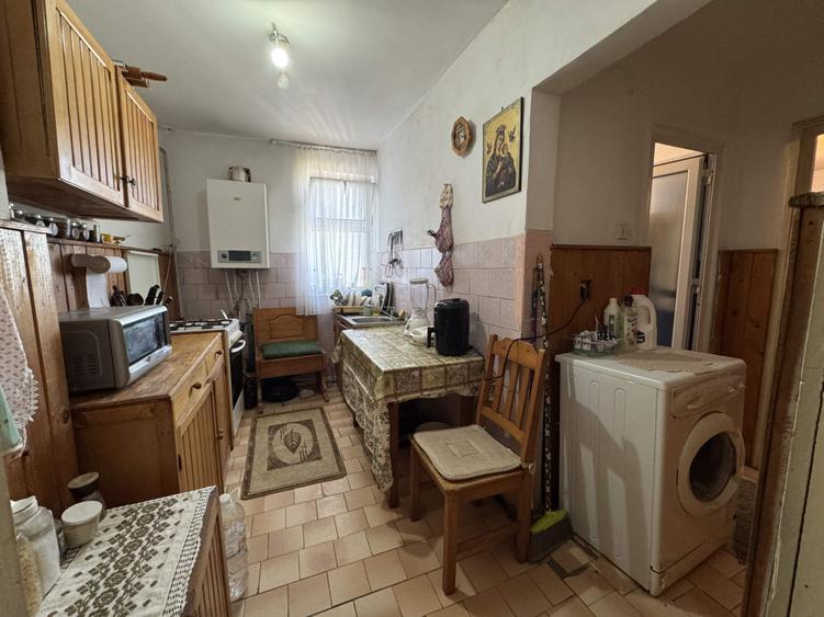 2 cam, 51 mp, etaj 7, fara imbunatatiri, str. Cornisei - 4