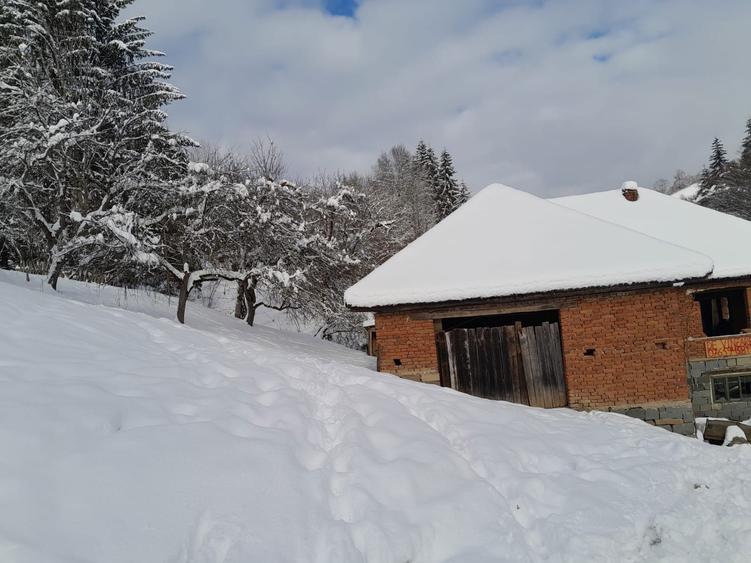 Casa de vanzare la munte - 5