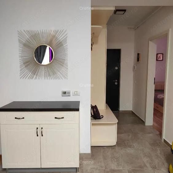 Inchiriez apartament decomandat cu 2 camere, parter, supr. 55 mp + balcon 6 mp+ parcare - 2