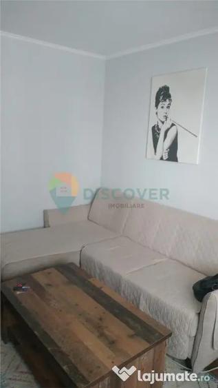 Apartament cu 2 camere nedecomandat în Podu Roș