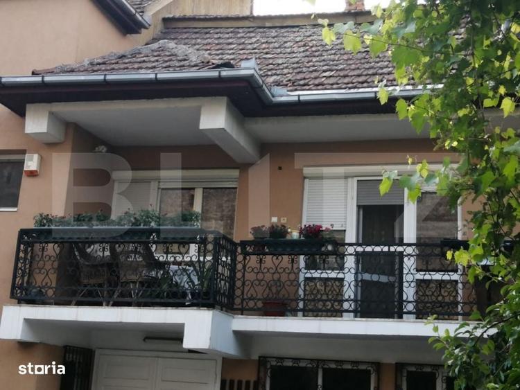 Casă cu 4 camere în Central