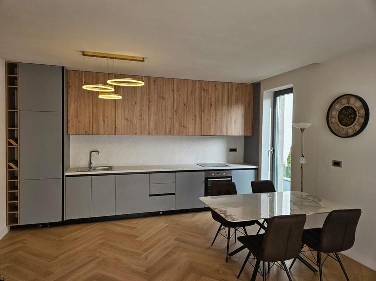 Apartament cu 2 camere decomandat, mobilat în Iancu Nicolae