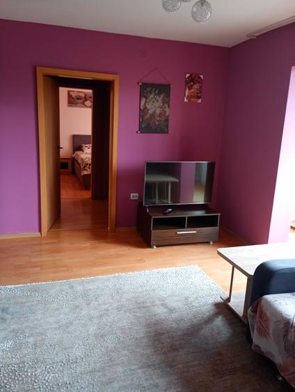 Apartament cu 2 camere semidecomandat în Spitalul Județean