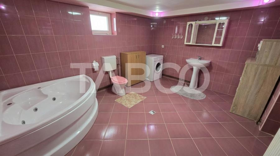 Casă individuală cu 4 camere cu Canalizare în Daia