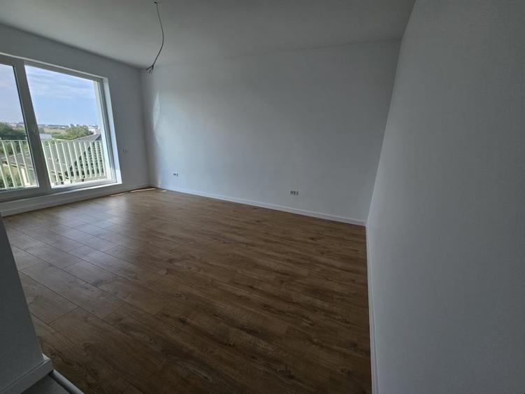Apartament cu 2 camere decomandat, mobilat în Tunari