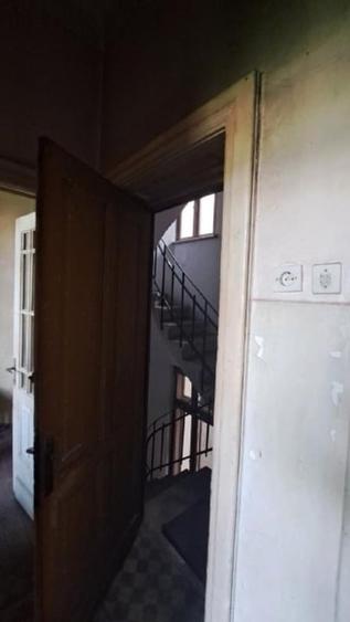 Apartament cu 4 camere decomandat în Armeneasca