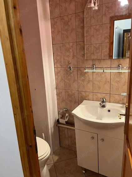 Apartament cu 3 camere decomandat în Cug