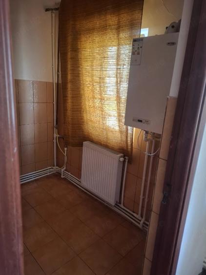 Garsonieră decomandată în Stoina